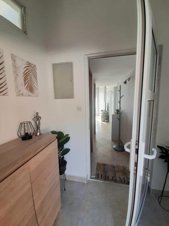 Apartment Natali Kastel Stari Exterior photo