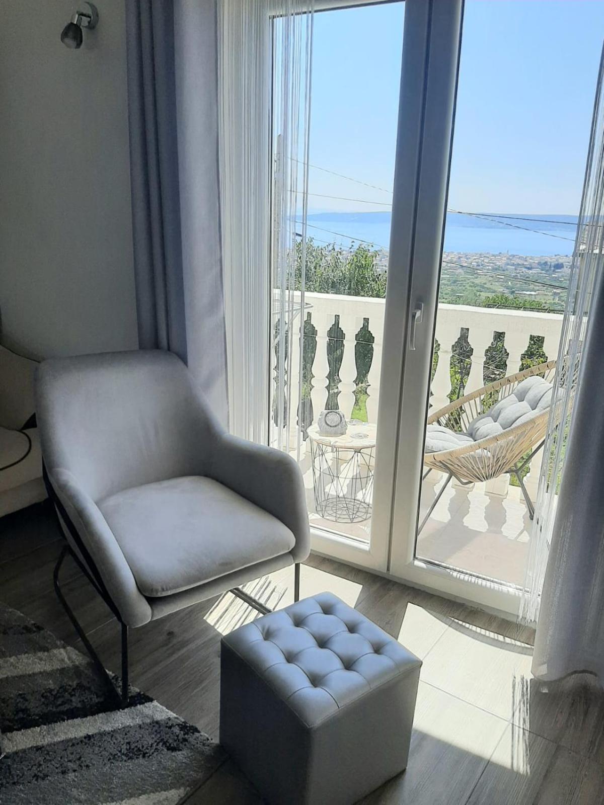 Apartment Natali Kastel Stari Exterior photo