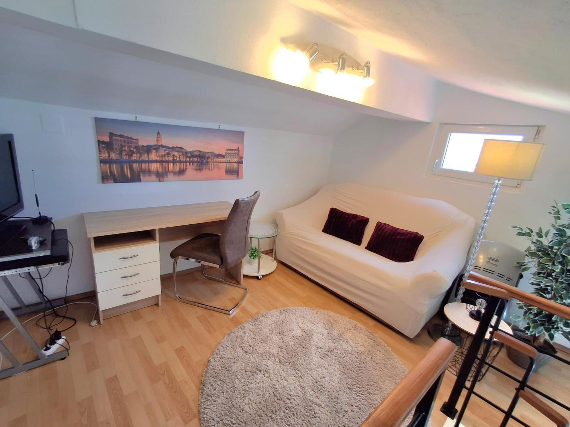 Apartment Natali Kastel Stari Exterior photo